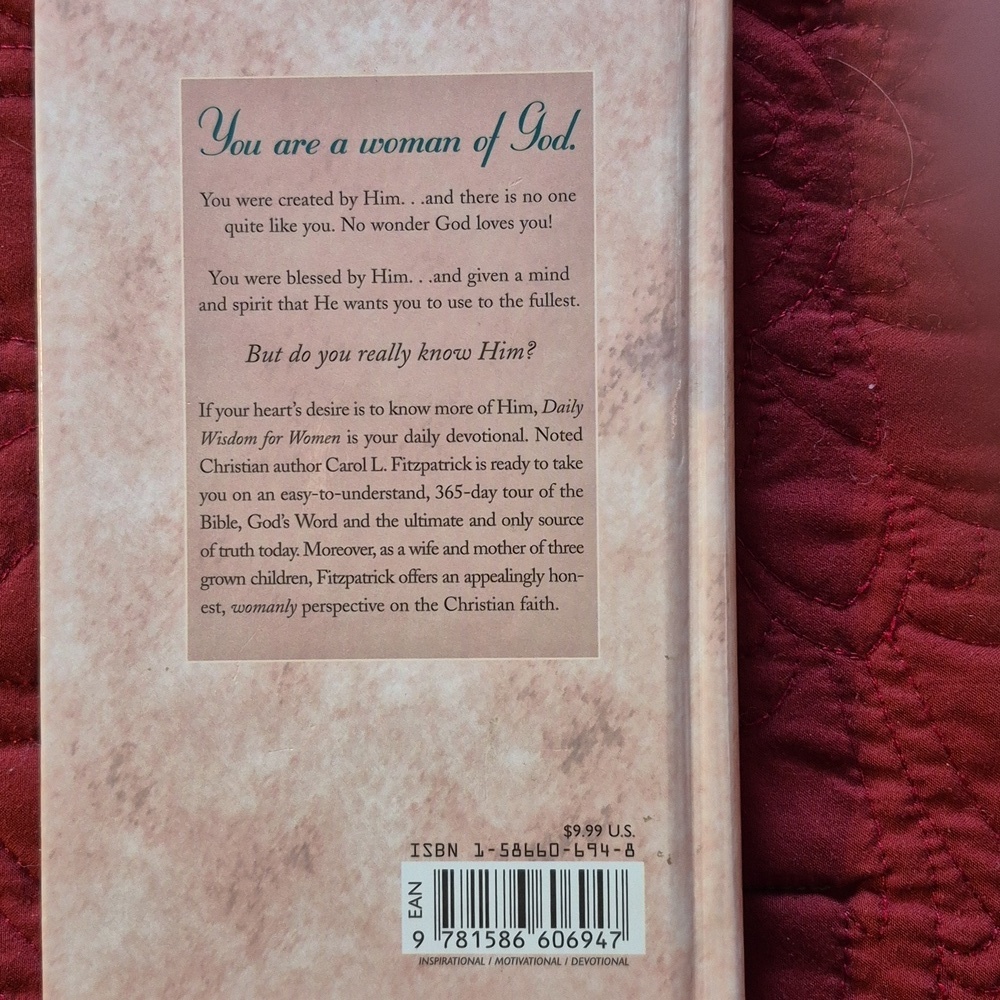 Daily Wisdom for Women Book - Pink Cover - Picture 7 of 7